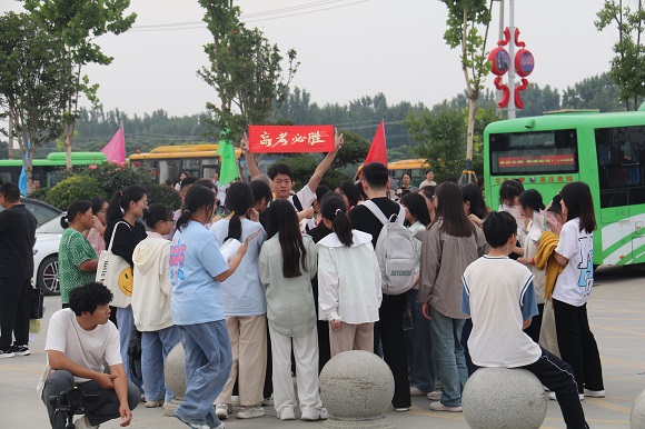 高考必胜.jpg