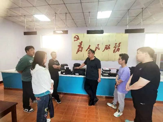 商议解决问题的办法.jpg