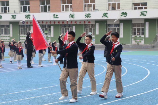 黑龙江开展纪念少先队建队76周年系列活动