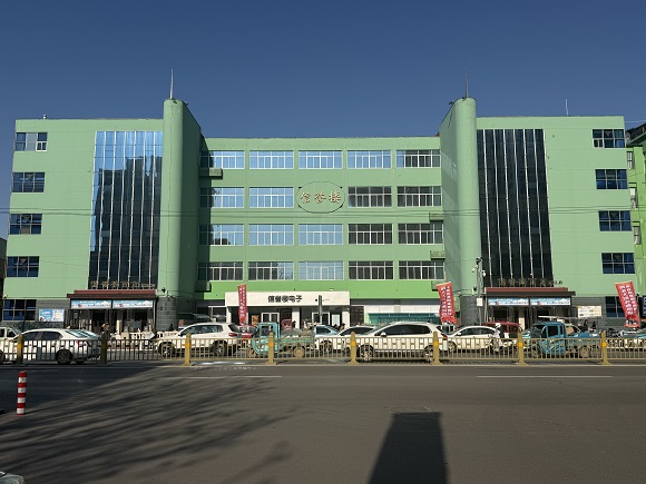 廿载诚信守初心 一城烟火护安康——记河北省青县信誉楼的食品坚守之路 